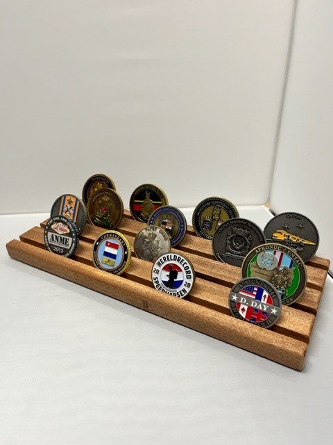 Mahonie Coin Display 40cm