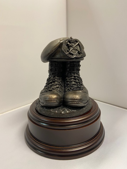 Boots and Beret 13 GNK 