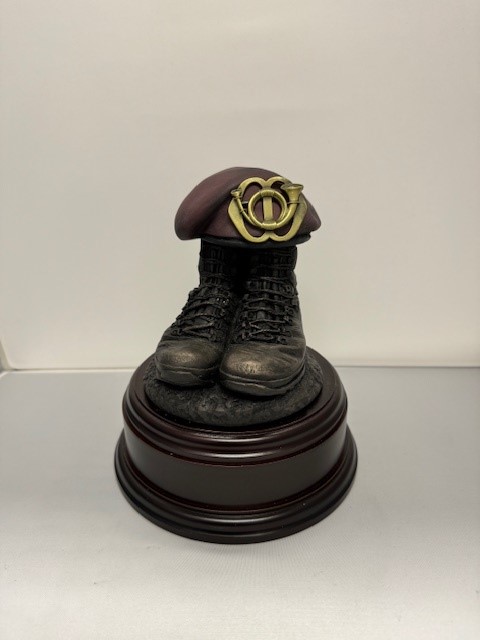 Boots and Beret 11 Infbat Jagers